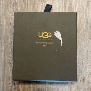 Ugg care cleaning kit